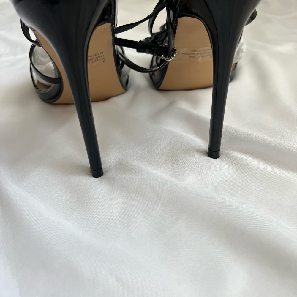 Black Strappy Heels Size 9 NWT - Picture 8 of 8